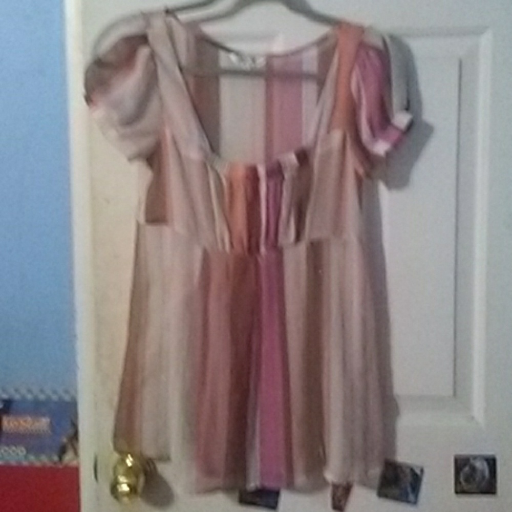 Shortsleeve top
